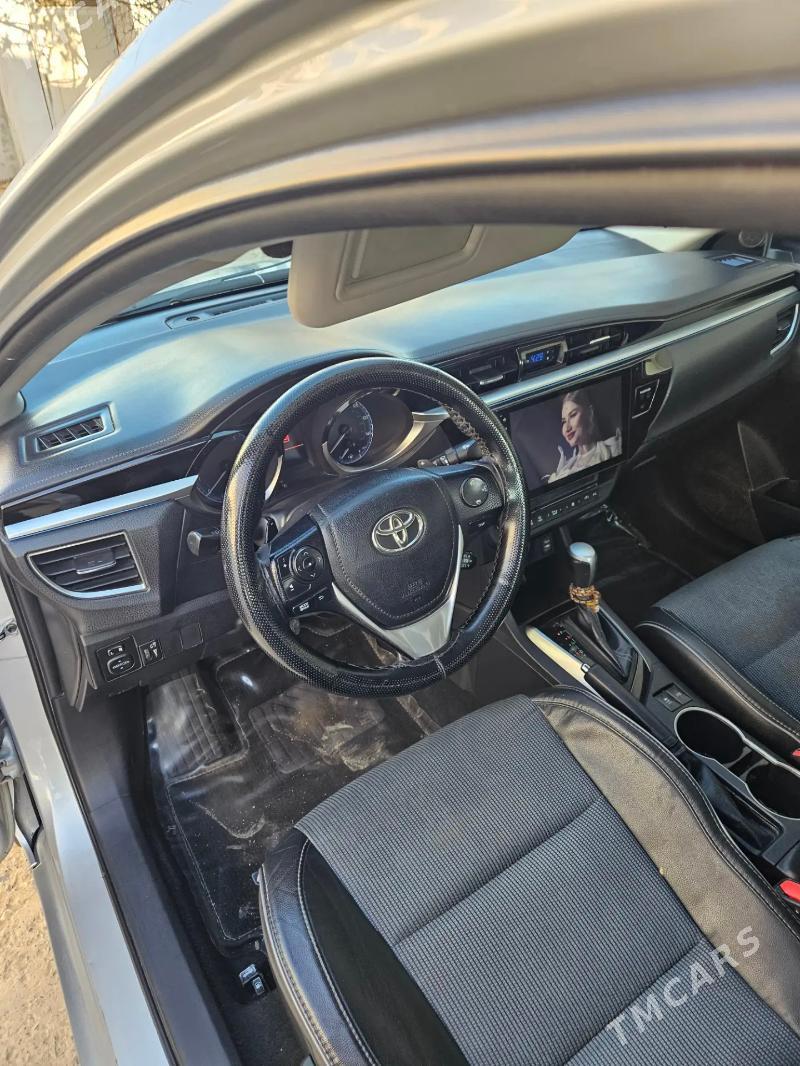 Toyota Corolla 2014 - 190 000 TMT - Гёкдепе - img 5