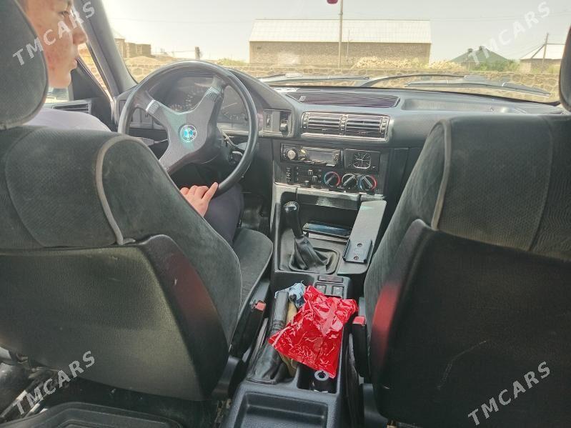 BMW 525 1991 - 60 000 TMT - Берекет - img 2