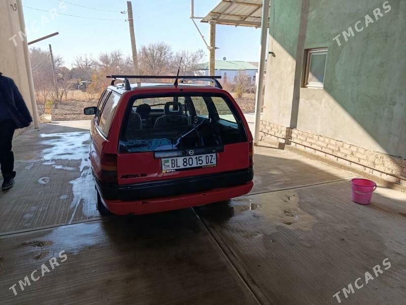 Opel Astra 1992 - 36 000 TMT - Гороглы (Тагта) - img 3