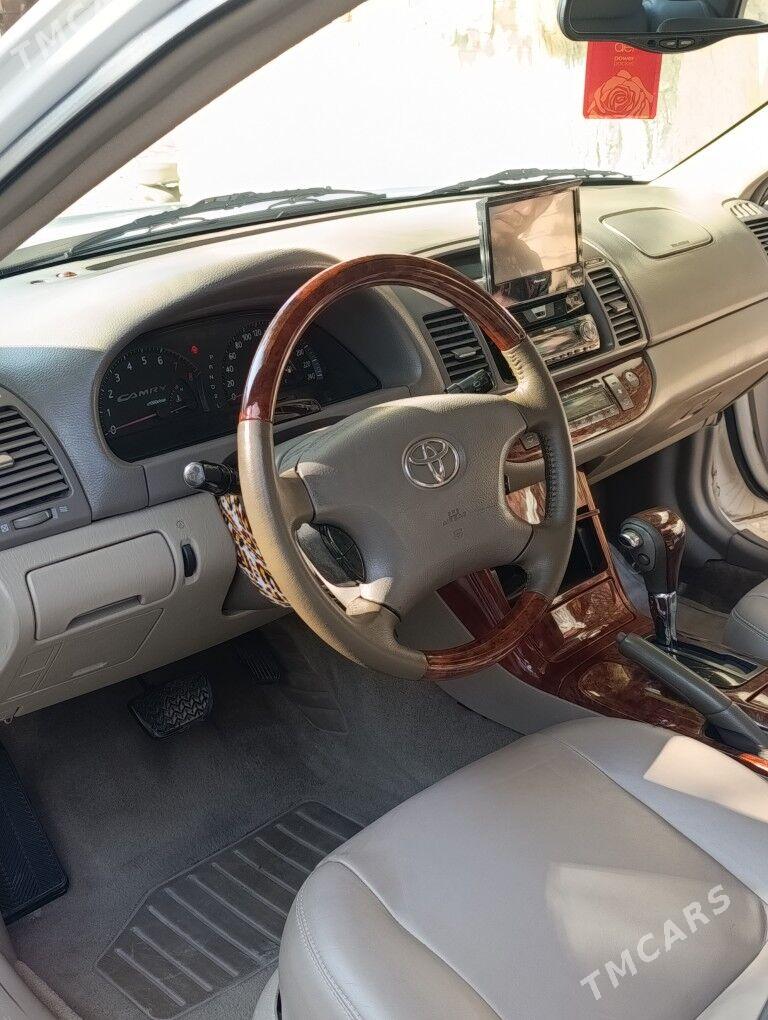Toyota Camry 2003 - 240 000 TMT - Мары - img 3