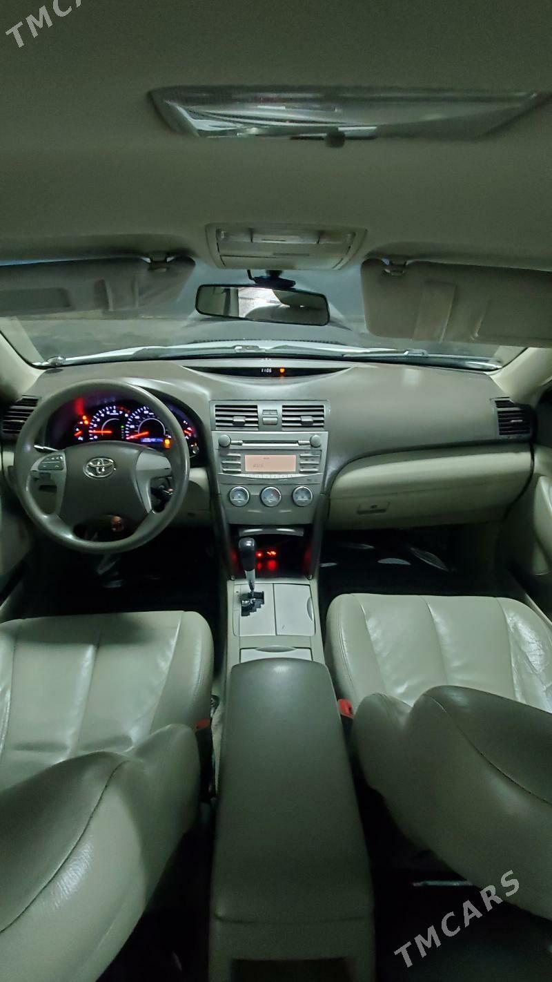 Toyota Camry 2010 - 185 000 TMT - Кака - img 9