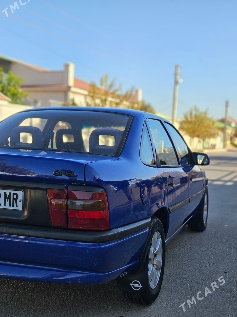 Opel Vectra 1995 - 46 000 TMT - Kaka - img 3