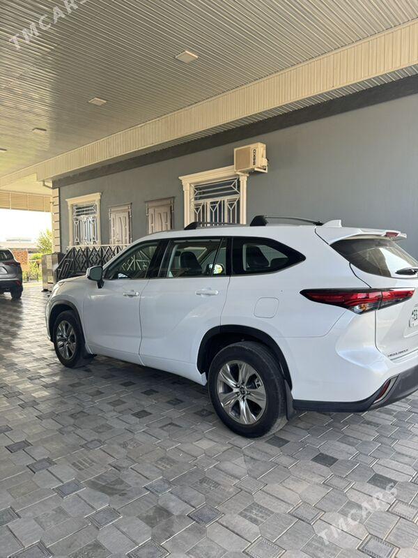 Toyota Highlander 2022 - 670 000 TMT - Mary - img 4