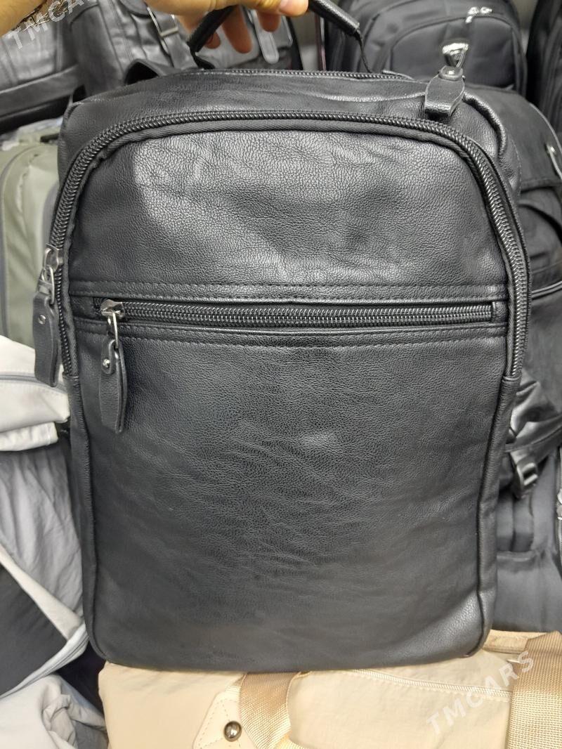 koža sumka - Торговый центр "15 лет Независимости" - img 1