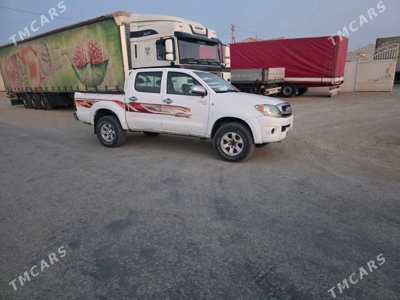 Toyota Hilux 2006 - 150 000 TMT - Gumdag - img 4