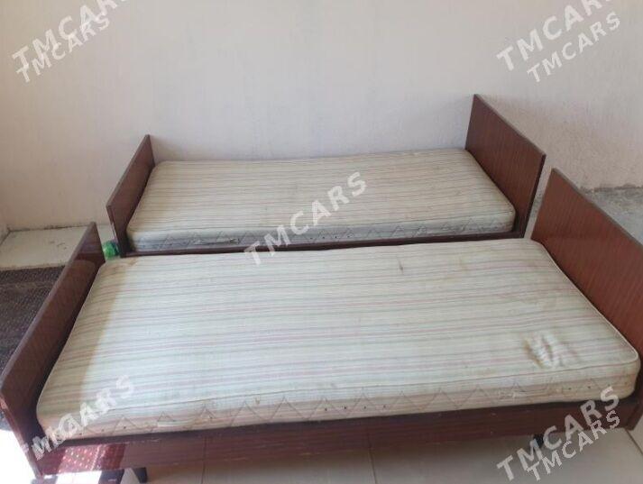 spalnyy krovat - Балканабат - img 1