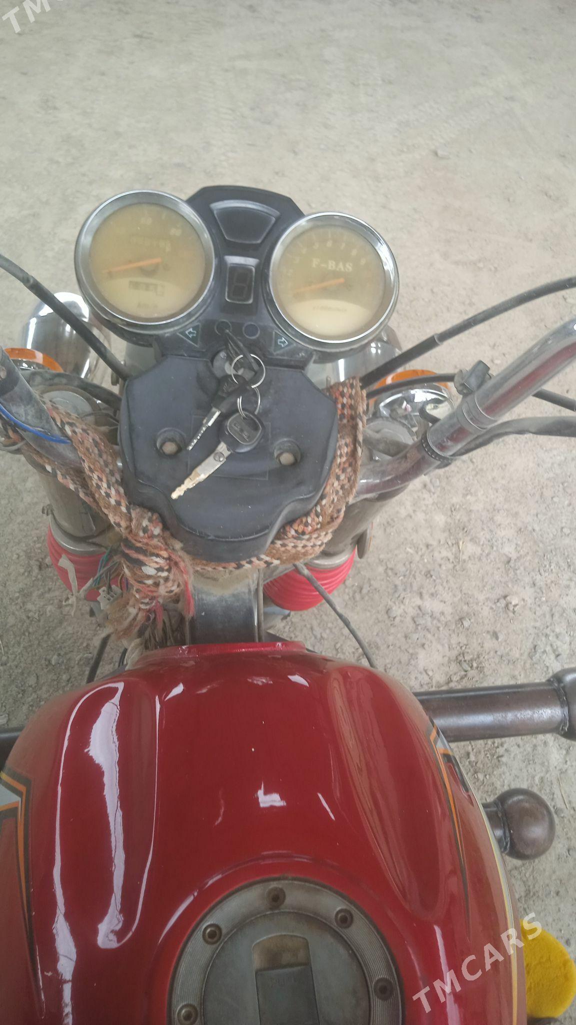 Fekon FK200-14G 2016 - 25 000 TMT - Bäherden - img 3