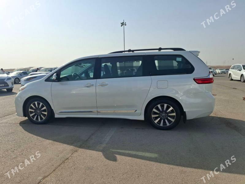 Toyota Sienna 2019 - 579 000 TMT - Aşgabat - img 2
