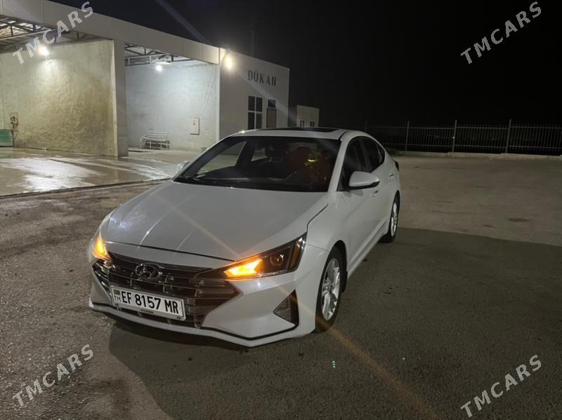 Hyundai Elantra 2019 - 215 000 TMT - Baýramaly - img 4