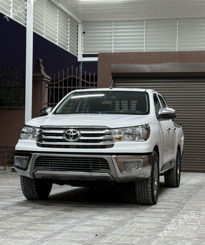 Toyota Hilux 2022 - 460 000 TMT - Ашхабад - img 1