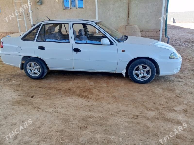 Daewoo Nexia 2011 - 60 000 TMT - Gurbansoltan Eje - img 6