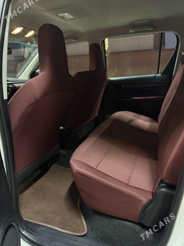 Toyota Hilux 2022 - 460 000 TMT - Ашхабад - img 7
