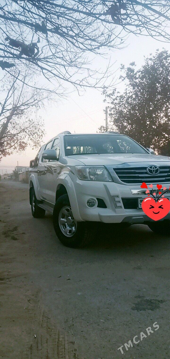 Toyota Hilux 2012 - 375 000 TMT - Mary - img 2