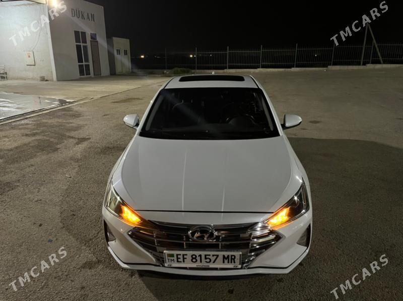 Hyundai Elantra 2019 - 215 000 TMT - Baýramaly - img 3