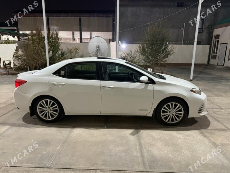 Toyota Corolla 2018 - 210 000 TMT - Aşgabat - img 2