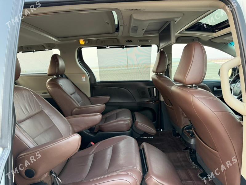 Toyota Sienna 2017 - 535 000 TMT - Aşgabat - img 8