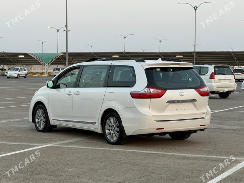 Toyota Sienna 2017 - 535 000 TMT - Aşgabat - img 6