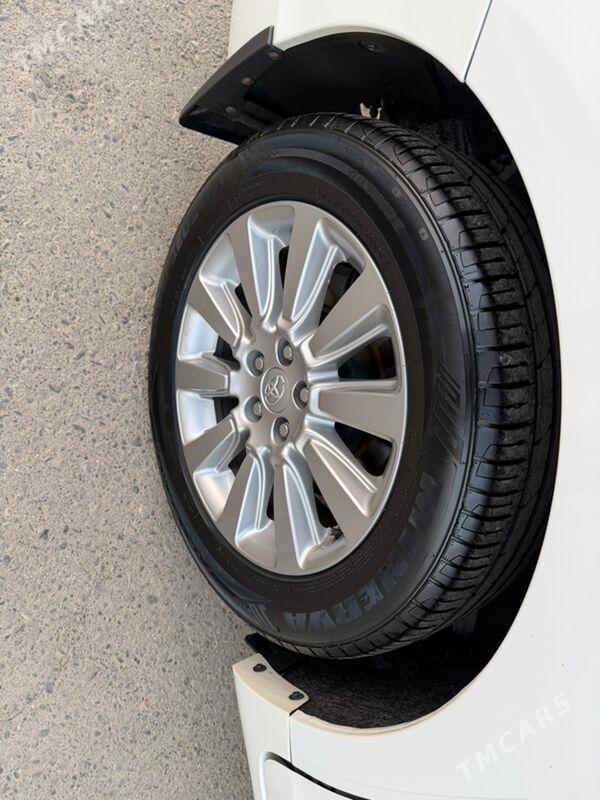 Toyota Sienna 2017 - 535 000 TMT - Aşgabat - img 7