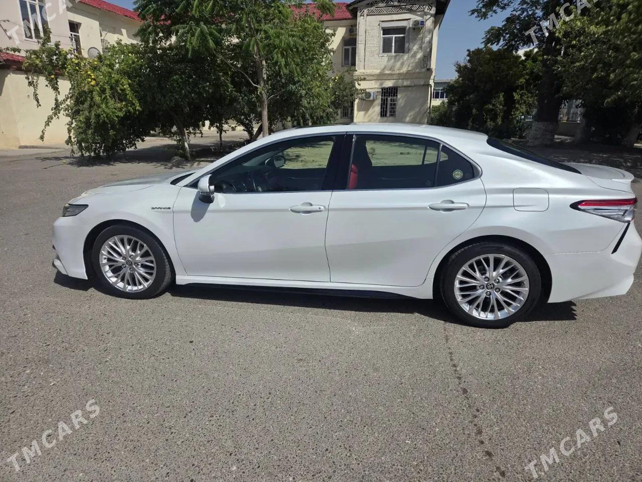 Toyota Camry 2021 - 455 000 TMT - Aşgabat - img 2