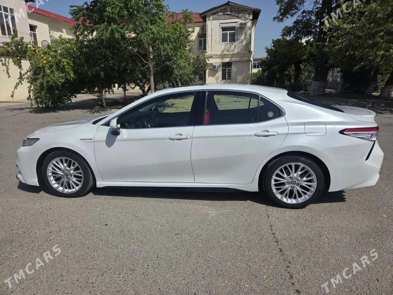 Toyota Camry 2021 - 455 000 TMT - Aşgabat - img 4