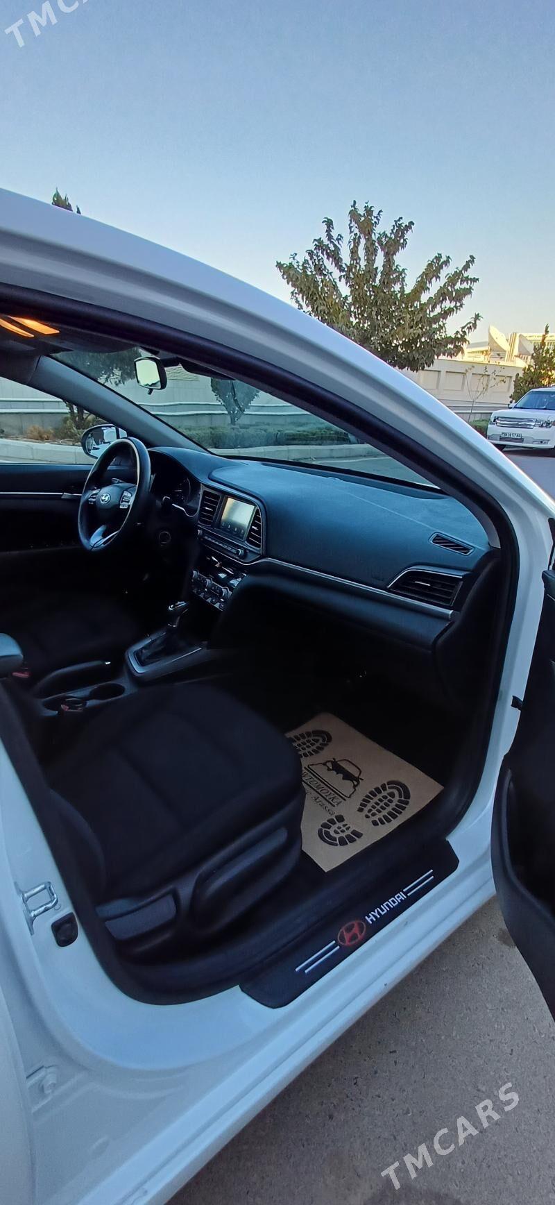 Hyundai Elantra 2020 - 225 000 TMT - Aşgabat - img 4