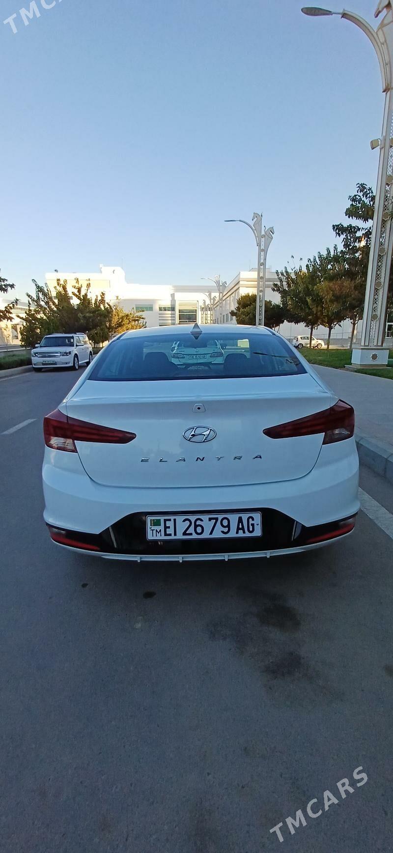 Hyundai Elantra 2020 - 225 000 TMT - Aşgabat - img 2