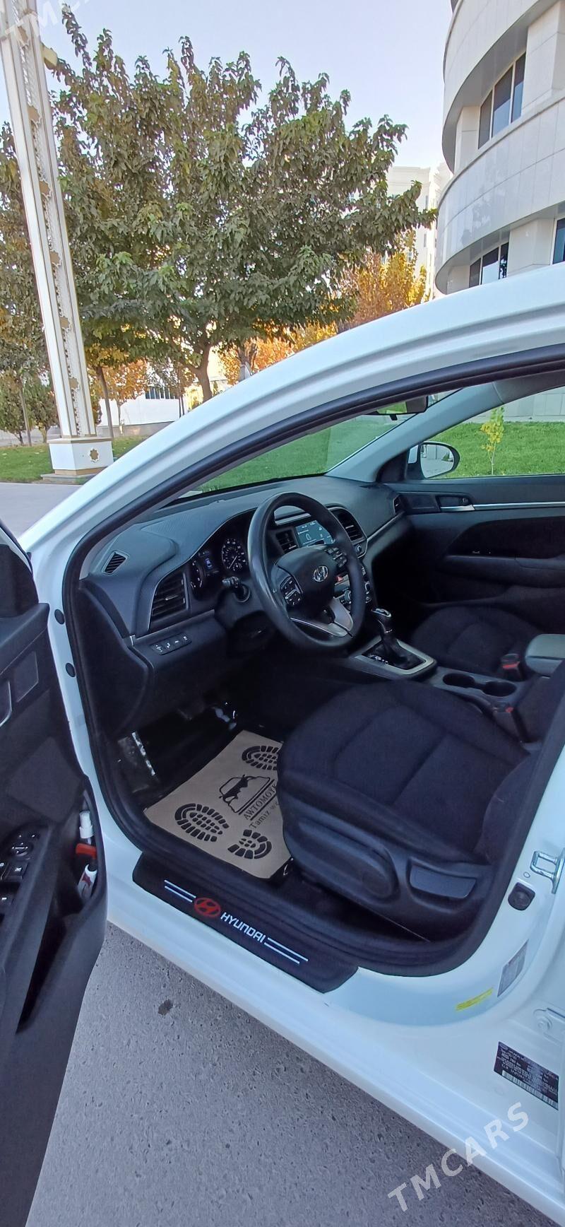 Hyundai Elantra 2020 - 225 000 TMT - Aşgabat - img 3