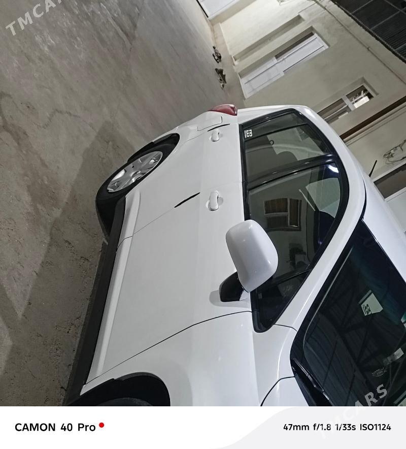 Nissan Versa 2011 - 130 000 TMT - Ашхабад - img 4