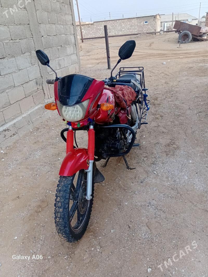 Fekon FK200-14G 2013 - 11 000 TMT - Балканабат - img 1