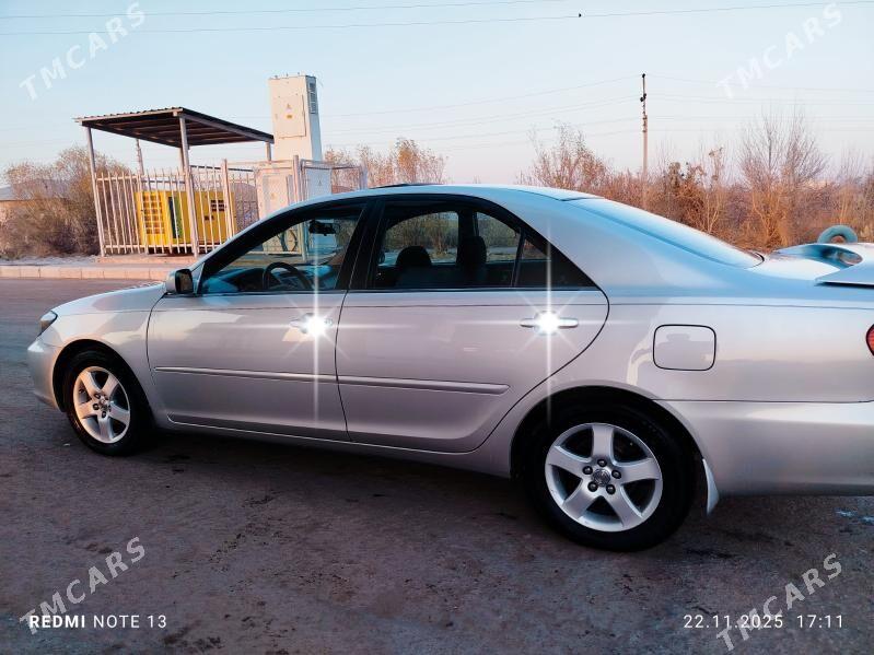 Toyota Camry 2004 - 180 000 TMT - Дашогуз - img 2