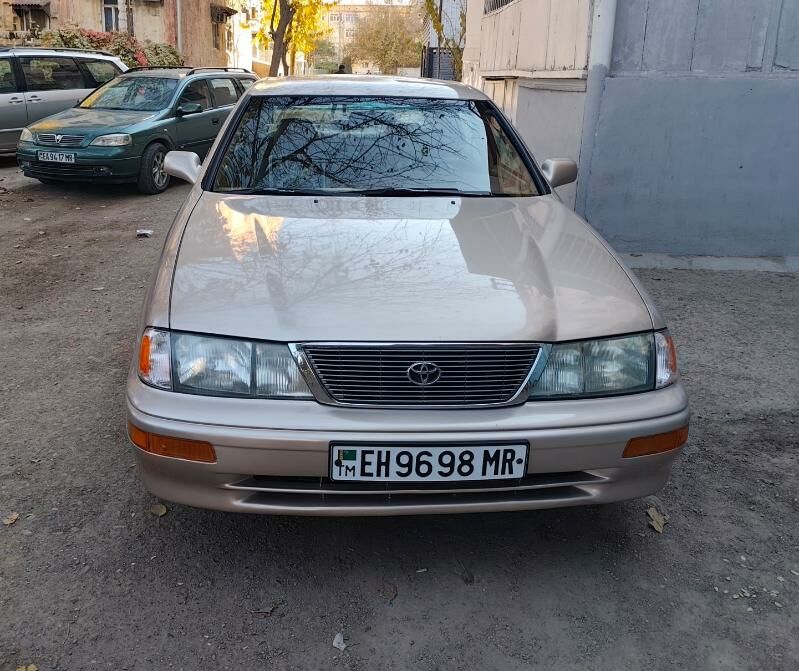 Toyota Avalon 1997 - 140 000 TMT - Мары - img 1
