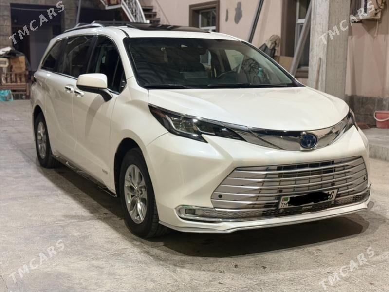 Toyota Sienna 2021 - 510 000 TMT - Ашхабад - img 2