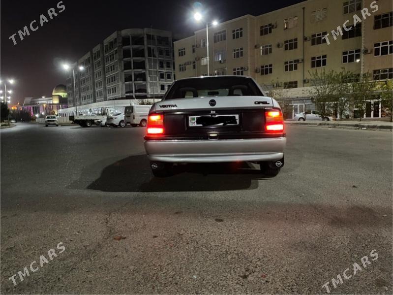 Opel Vectra 1995 - 55 000 TMT - Мары - img 3