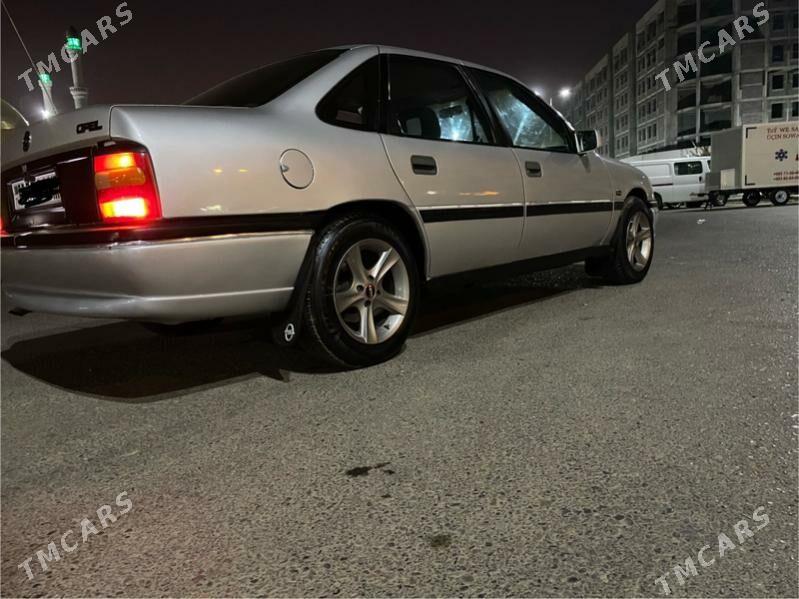Opel Vectra 1995 - 55 000 TMT - Мары - img 5
