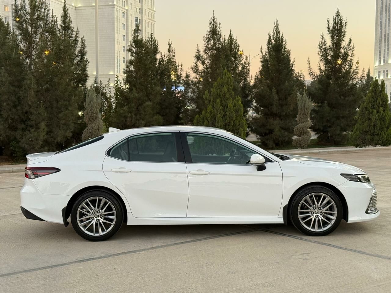 Toyota Camry 2022 - 343 000 TMT - Aşgabat - img 6