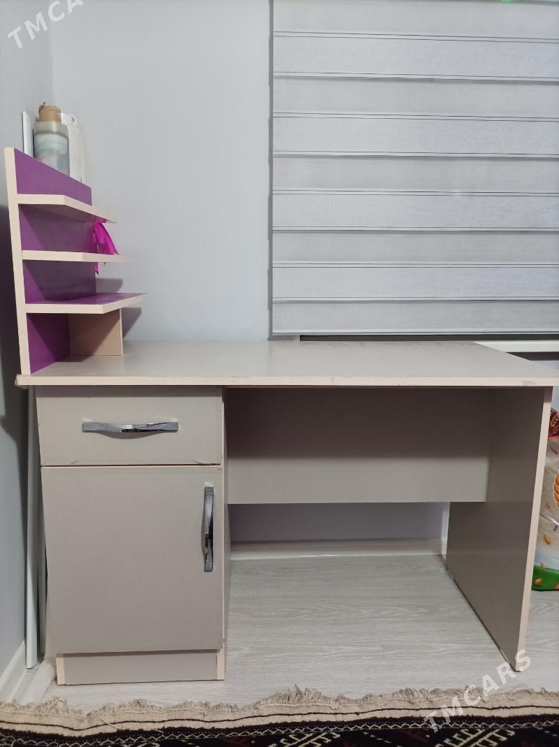 dyrnak stol - Балканабат - img 1