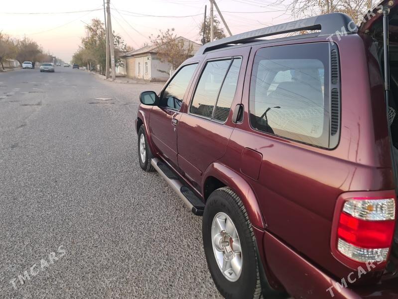 Nissan Pathfinder 2003 - 135 000 TMT - Байрамали - img 4