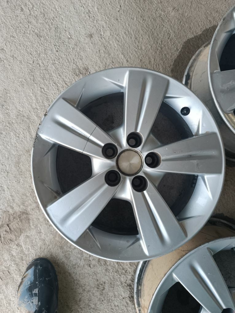 15-lik diska Corolla 1 450 TMT - Kerki - img 2