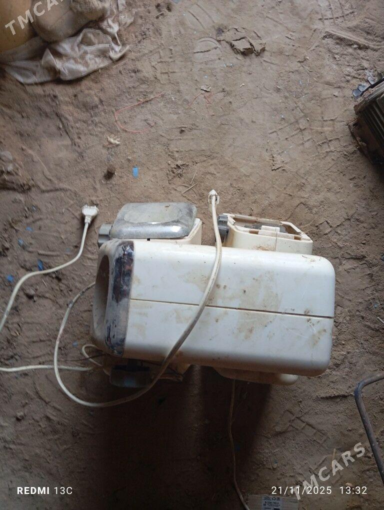 Et üweýän maşyn - Tejen - img 1