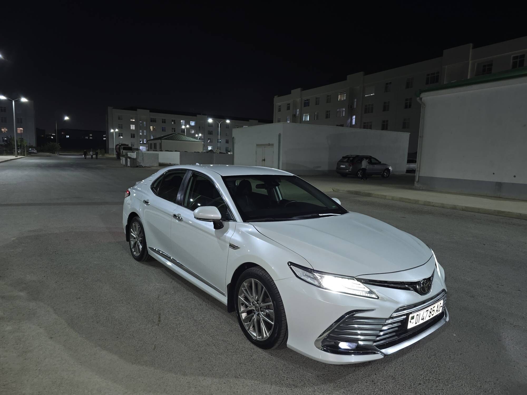 Toyota Camry 2021 - 315 000 TMT - Ашхабад - img 7