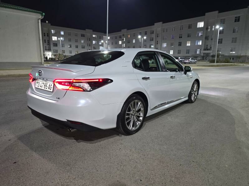 Toyota Camry 2021 - 315 000 TMT - Ашхабад - img 4