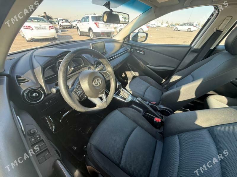 Toyota Yaris 2017 - 160 000 TMT - Aşgabat - img 5