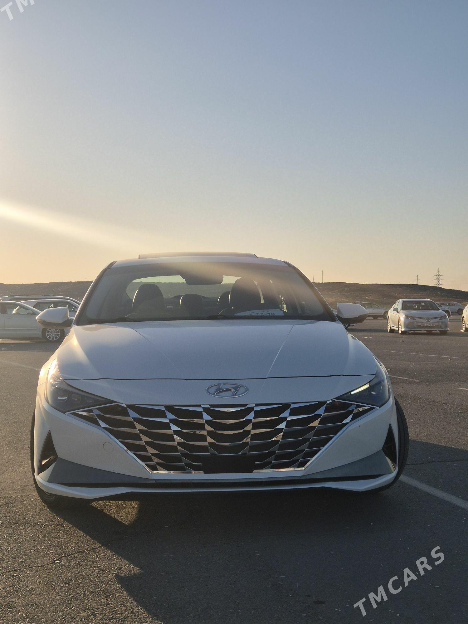 Hyundai Elantra 2021 - 275 000 TMT - "Altyn Asyr" Gündogar bazary (Jygyllyk) - img 5