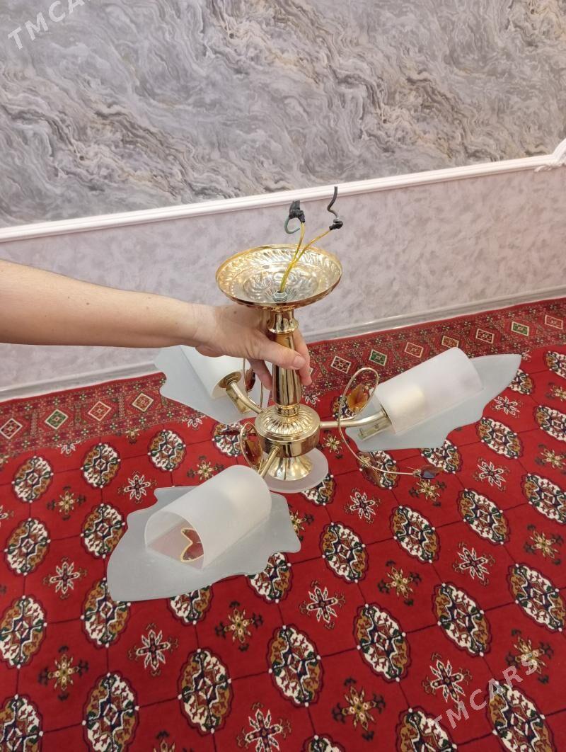 lyustra - Jebel - img 1