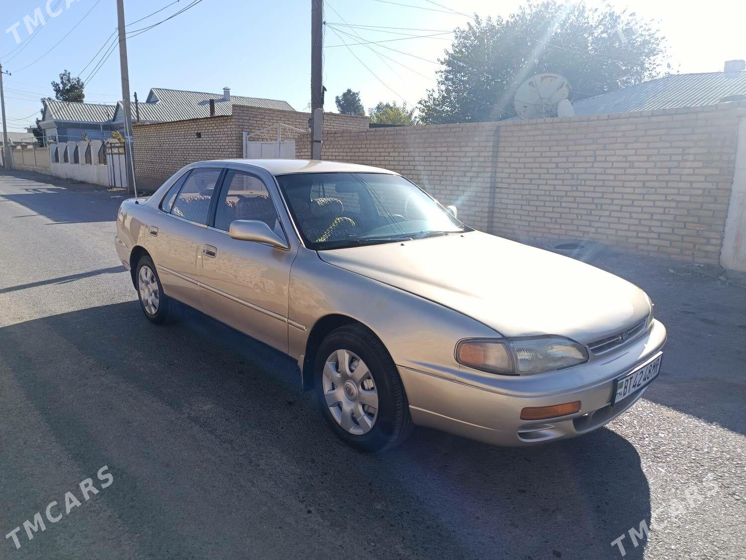 Toyota Camry 1995 - 113 000 TMT - Мары - img 3