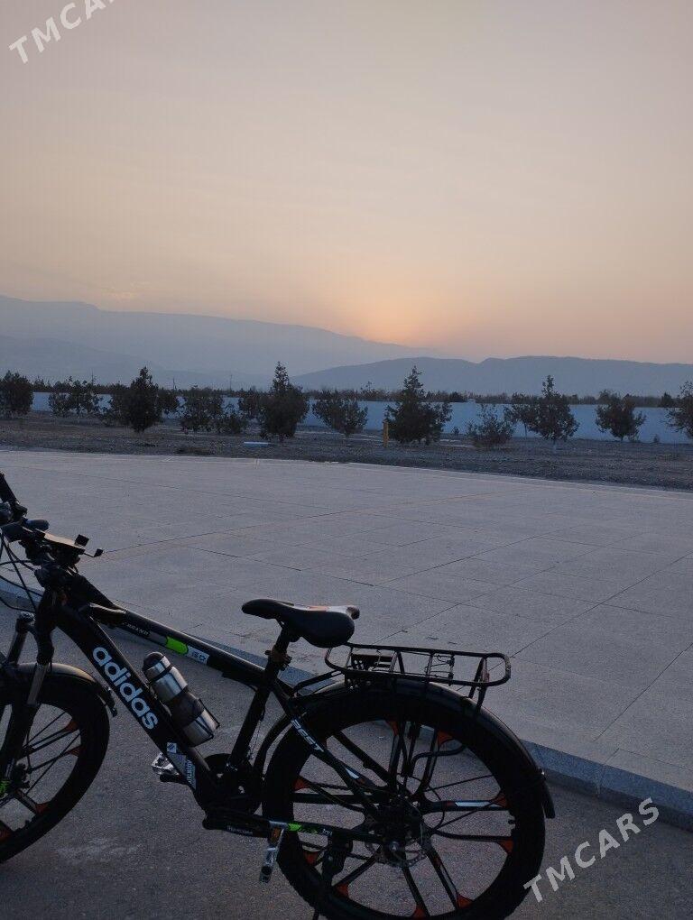 adidas tigir - Бекреве - img 4