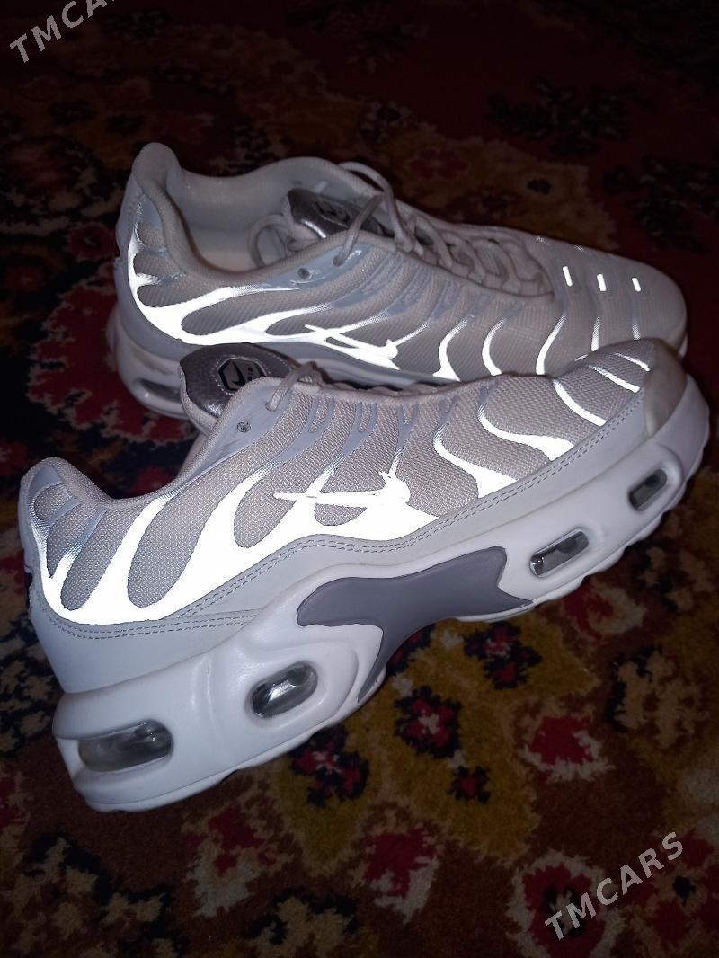 Nike ( TN ) - Hitrowka - img 2