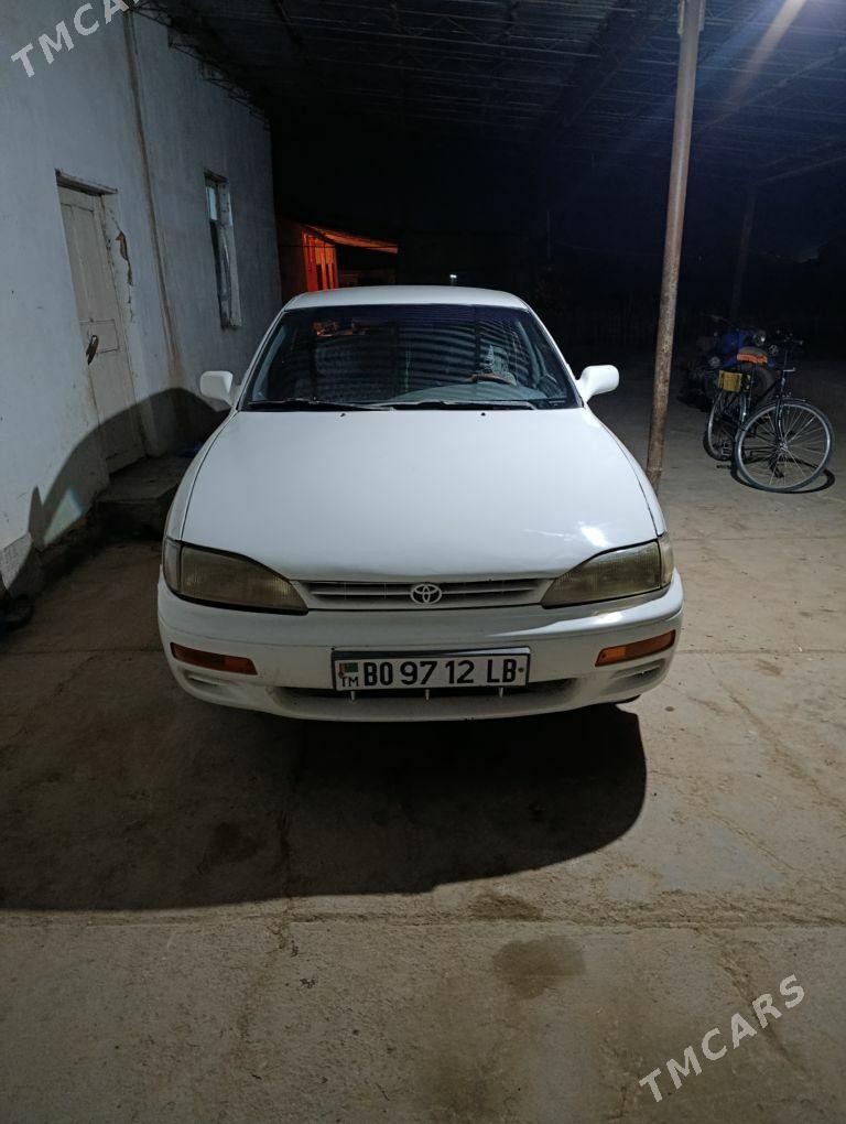 Toyota Camry 1995 - 75 000 TMT - Дарганата - img 1