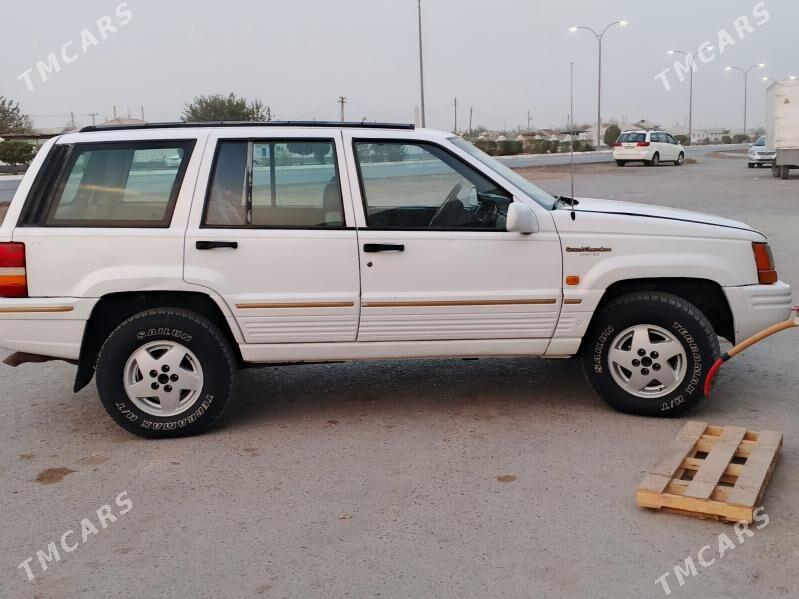 Jeep Grand Cherokee 4xe 2001 - 70 000 TMT - Теджен - img 3