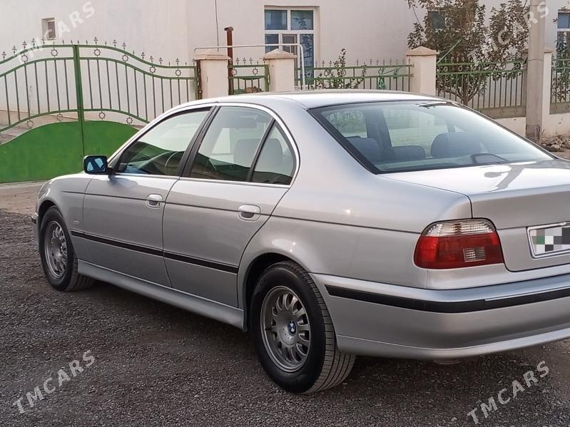 BMW E39 2000 - 124 000 TMT - Balkanabat - img 5